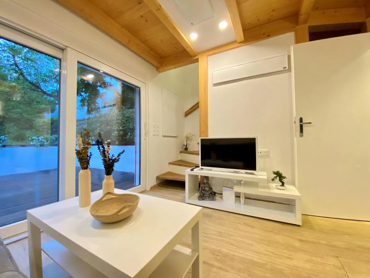 Appartement Charming Townhouse Directly By Metro à Vienne